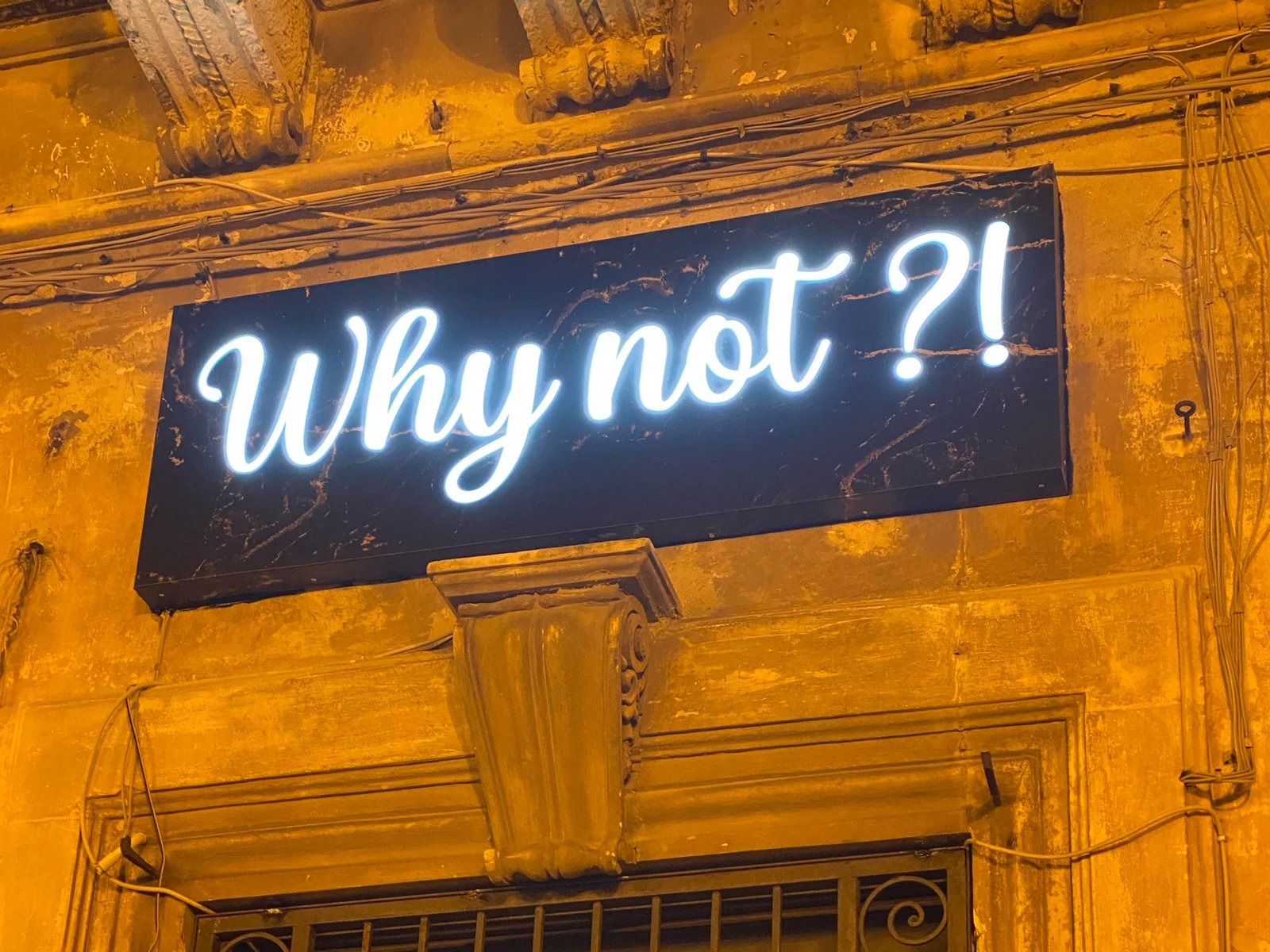 Insegne e allestimenti - Foto 2