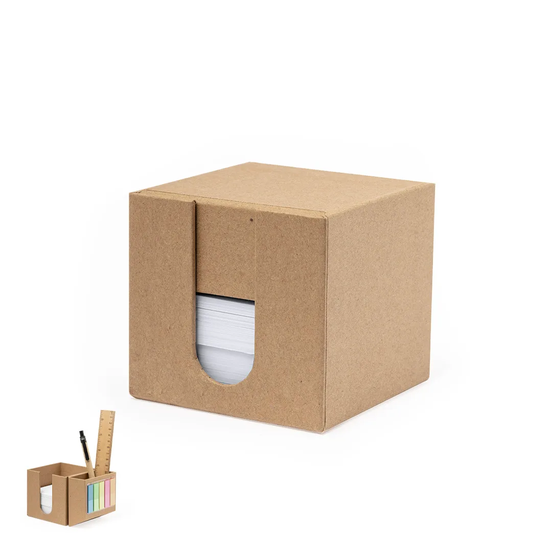 Cubo portamemo Arolax, vista frontale su fondo bianco