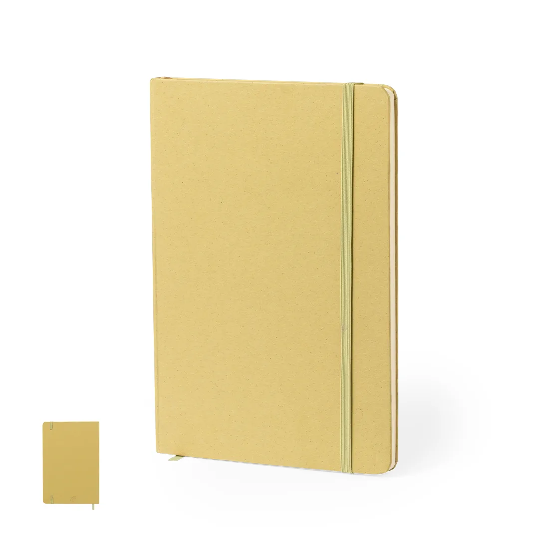 Block notes Faty A5 in carta da frutta, vista frontale su fondo bianco