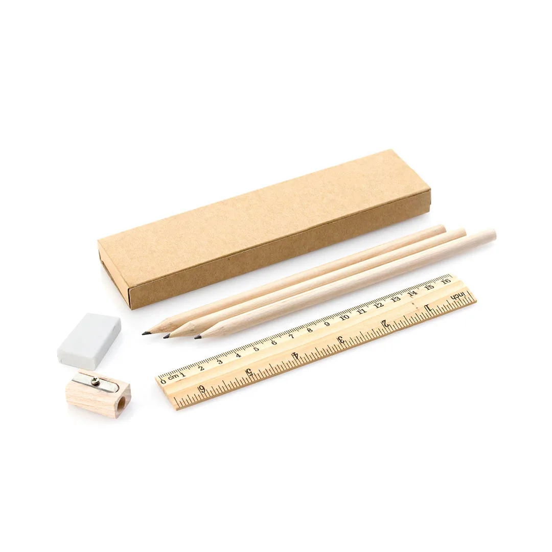 Set scuola con sei pezzi, 4,5 × 17,7 cm, su fondo bianco