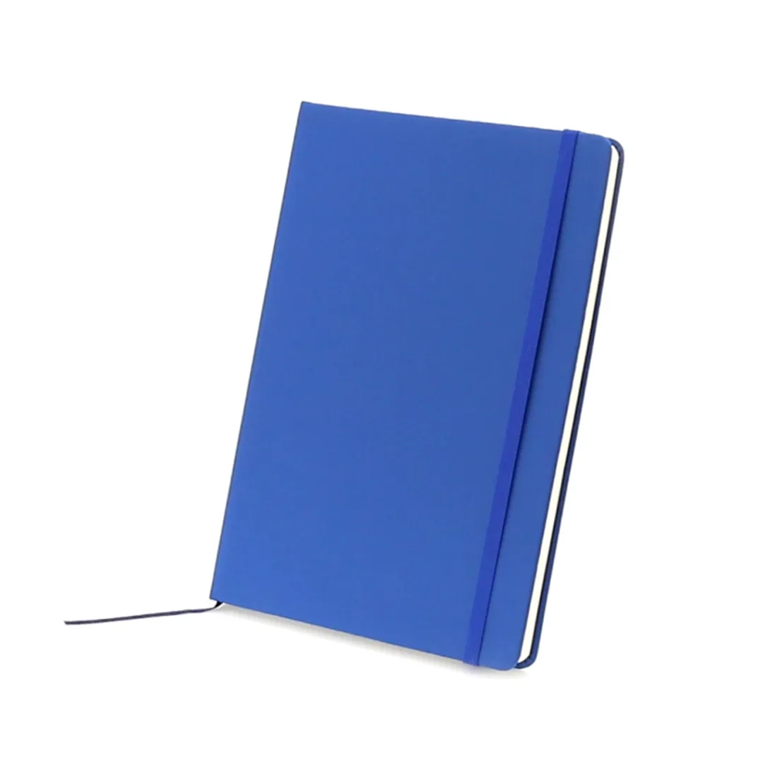 Block notes Cilux aperto sui fogli lisci