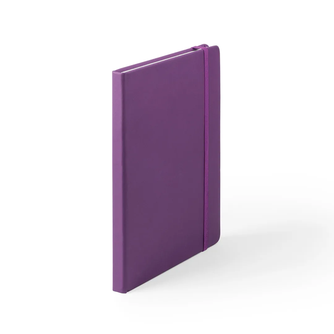 Block notes Cilux A5, vista frontale su fondo bianco