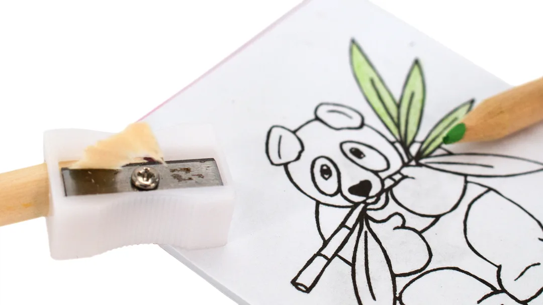 Set Figgy aperto, con blocco, matite e temperamatite